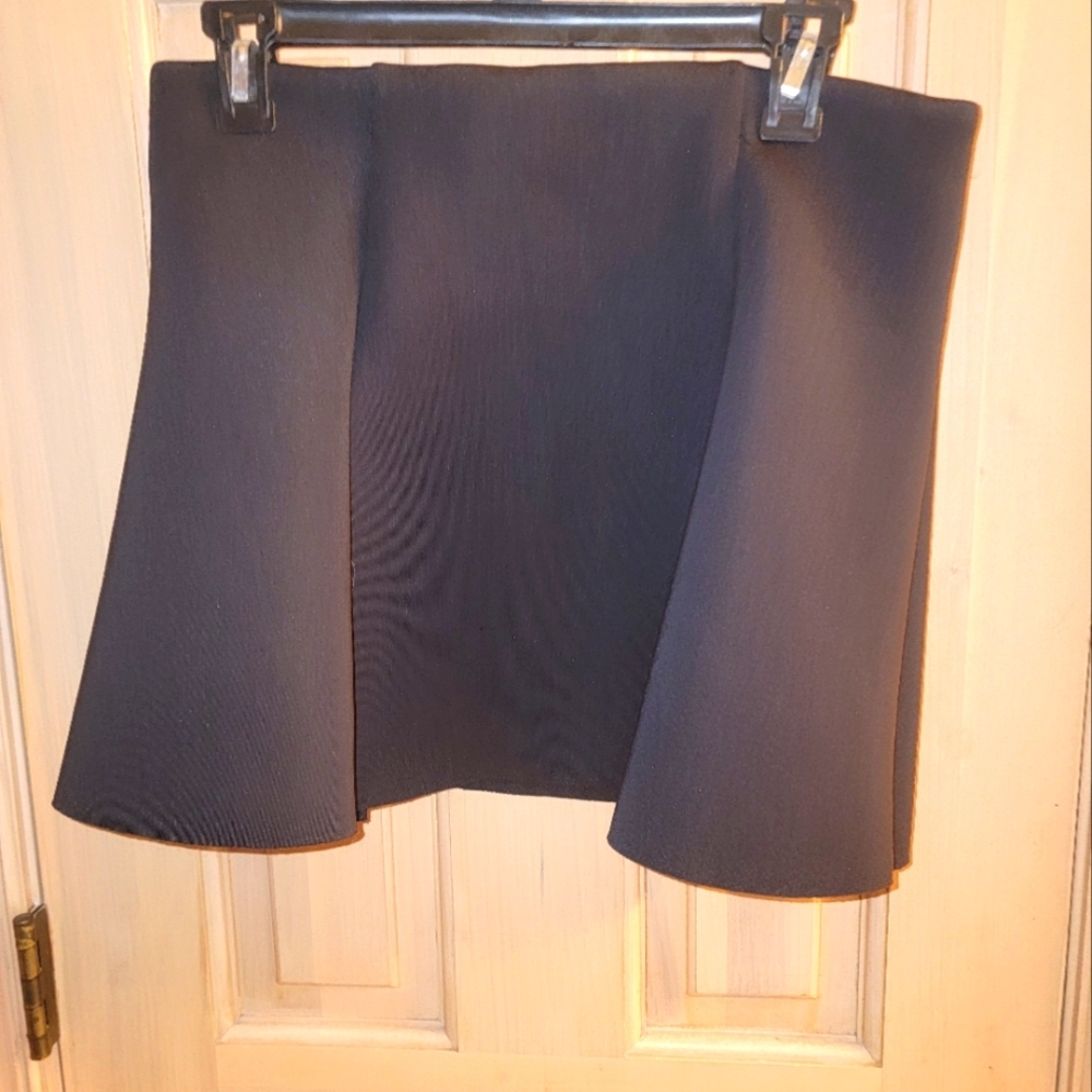Misses sz L Forever 21 Black Mini Skirt